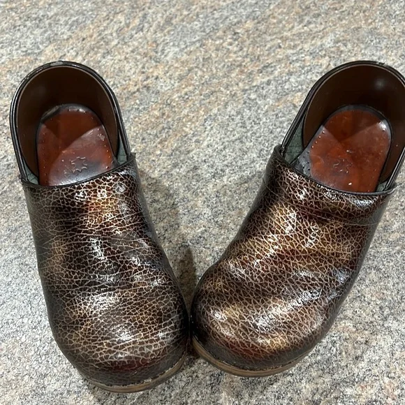Dansko Shoes Dansko Bronze Metallic Professional Clogs Size 4 Poshmark